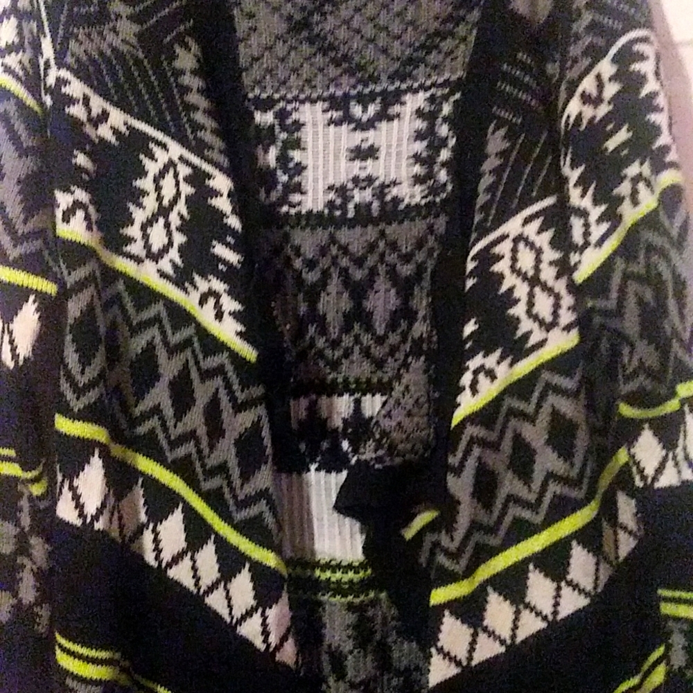 Haute hanger cardigan sweater. One size
